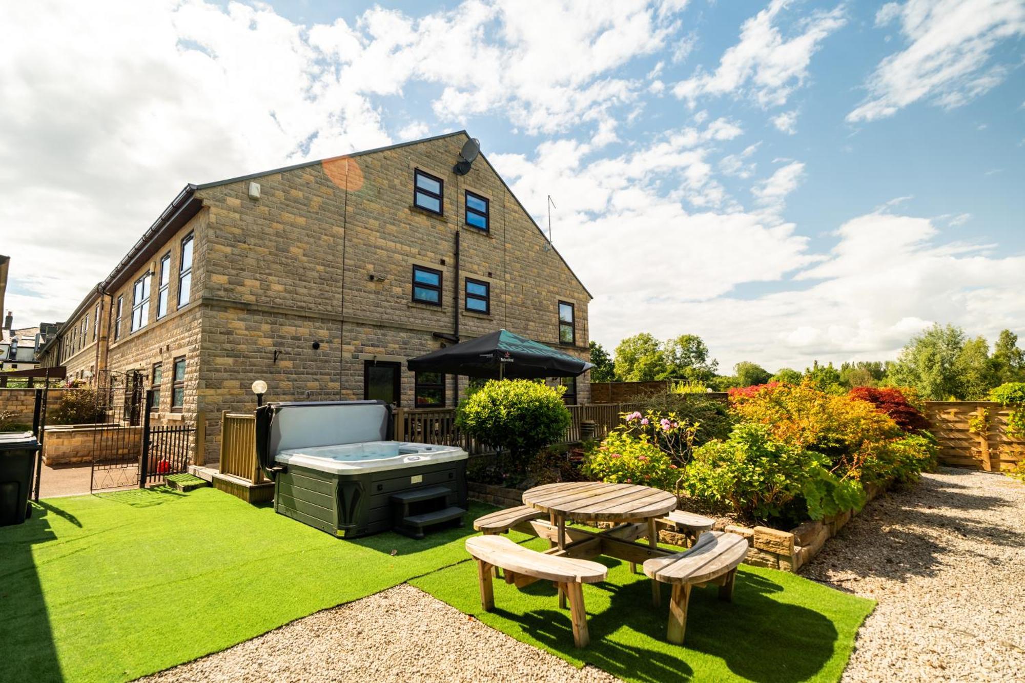 The House @ Sitwell Arms Hotel Renishaw المظهر الخارجي الصورة